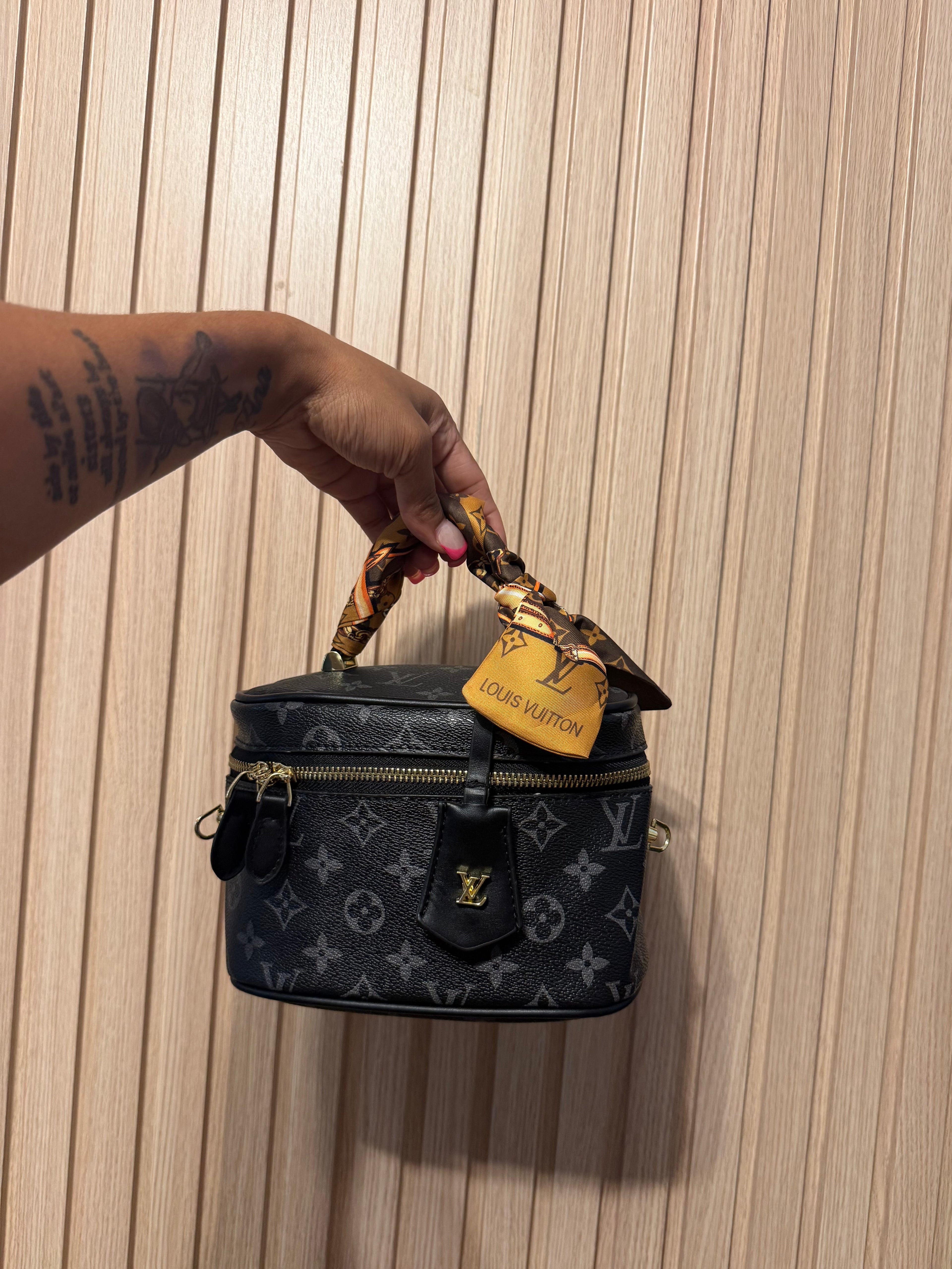 Black Vanity